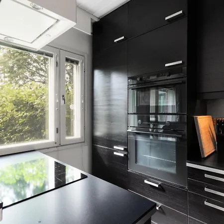 Daire Cozy Close To Downtown With Sauna And Parking *